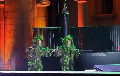 Pół nocy trwały próby do spektaklu na Wawelu, to ma być wielkie widowisko - zdjęcie 16