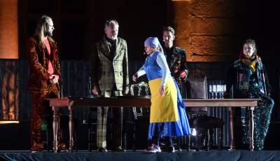 Pół nocy trwały próby do spektaklu na Wawelu, to ma być wielkie widowisko - zdjęcie 9