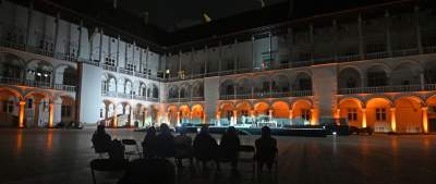 Pół nocy trwały próby do spektaklu na Wawelu, to ma być wielkie widowisko - zdjęcie 3