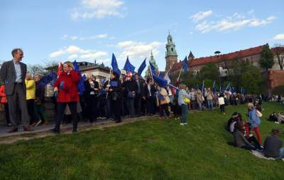 Piękny dzień "na niebiesko" w Krakowie (Rok 2019) - zdjęcie 12