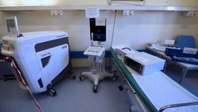 Nowy sprzęt w szpitalu im. Narutowicza,  odebrany i poświęcony - zdjęcie 16