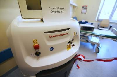 Nowy sprzęt w szpitalu im. Narutowicza,  odebrany i poświęcony - zdjęcie 15