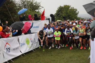 Nie ma złej pogody dla biegaczy, zaczęło się na kopcu Krakusa - zdjęcie 26