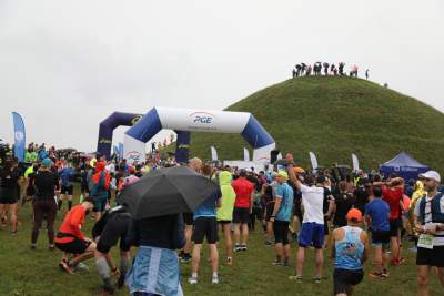 Nie ma złej pogody dla biegaczy, zaczęło się na kopcu Krakusa - zdjęcie 14