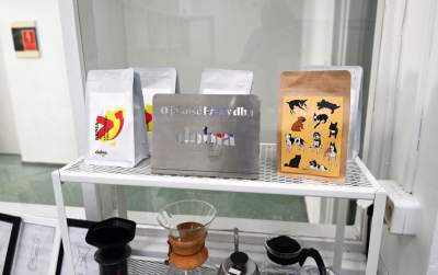 Apteka Designu: w ponurym budynku urządzono piękną przestrzeń - zdjęcie 6