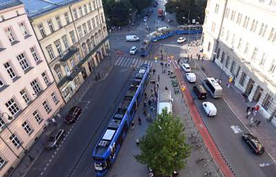 To była siedziba medialnego imperium, przypomniano o jego twórcy - zdjęcie 27