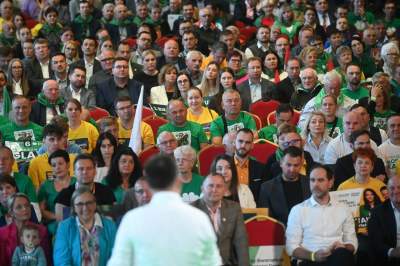 Hołownia i Kosiniak-Kamysz na konwencji w Krakowie: "obalimy zły rząd PiS" - zdjęcie 20