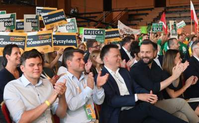 Hołownia i Kosiniak-Kamysz na konwencji w Krakowie: "obalimy zły rząd PiS" - zdjęcie 33