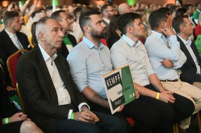 Hołownia i Kosiniak-Kamysz na konwencji w Krakowie: "obalimy zły rząd PiS" - zdjęcie 10