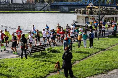 Fajnie się biega w Krakowie, 9. Cracovia Półmaraton Królewski - zdjęcie 19