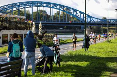 Fajnie się biega w Krakowie, 9. Cracovia Półmaraton Królewski - zdjęcie 5