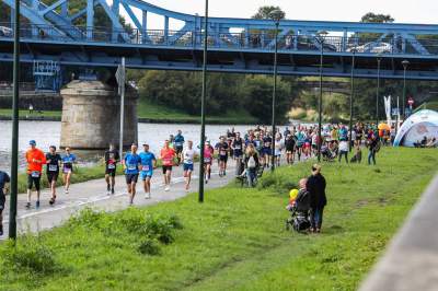 Fajnie się biega w Krakowie, 9. Cracovia Półmaraton Królewski - zdjęcie 14