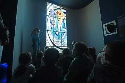 „Apollo. System Kopernika”: witraż projektu Wyspiańskiego wysłany do Rzymu - zdjęcie 20