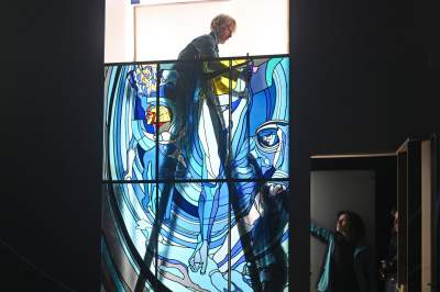 „Apollo. System Kopernika”: witraż projektu Wyspiańskiego wysłany do Rzymu - zdjęcie 10