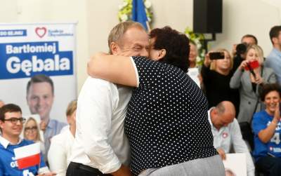 Donald Tusk w Chrzanowie: spotkanie z wolontariuszami OKW - zdjęcie 14