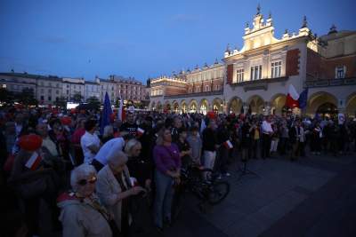Przegonimy mrok, krakowski finał kampanii wyborczej Koalicji Obywatelskiej - zdjęcie 6