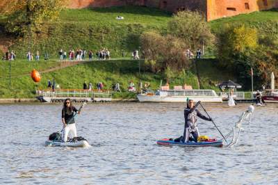 Halloween na Wiśle, przepłynęła fala "strachu potwora wszelakiego" - zdjęcie 32