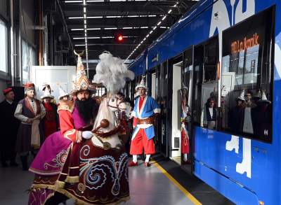 Lajkonik przyłożył buławą Lajkonikowi, na szczęście - zdjęcie 20