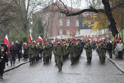 Krakowskie świętowanie niepodległości, bez nacjonalistycznych haseł - zdjęcie 5