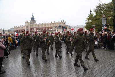 Krakowskie świętowanie niepodległości, bez nacjonalistycznych haseł - zdjęcie 17
