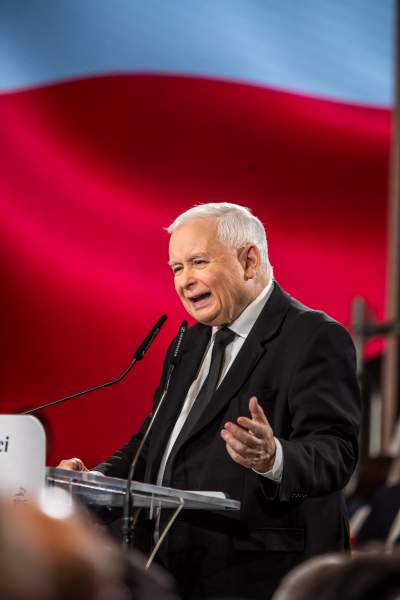 Kaczyński w Krakowie: "Cierpieć i umierać za ojczyznę to rzecz piękna" - zdjęcie 32