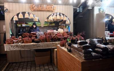 Ruszył jarmark bożonarodzeniowy, ceny nie zniechęcają - zdjęcie 10