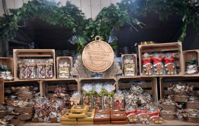 Ruszył jarmark bożonarodzeniowy, ceny nie zniechęcają - zdjęcie 40