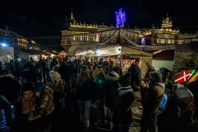 Kraków na święta jeszcze piękniejszy, cudowna atmosfera - zdjęcie 17