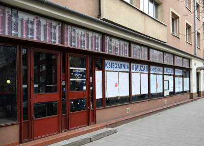 Małe sklepy i księgarnie znikają z pejzażu miasta, to wielka strata... - zdjęcie 4