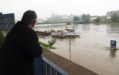 Woda powoli opada, ale sprzątania będzie sporo... - zdjęcie 30