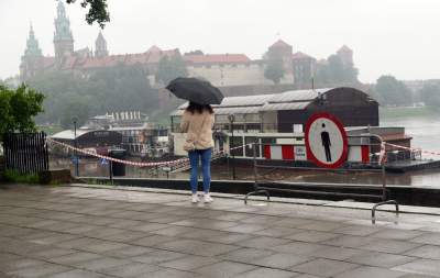 Woda powoli opada, ale sprzątania będzie sporo... - zdjęcie 23