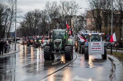 Tak zakorkowali dziś miasto, pokaz mocy nie tylko ciągników - zdjęcie 23