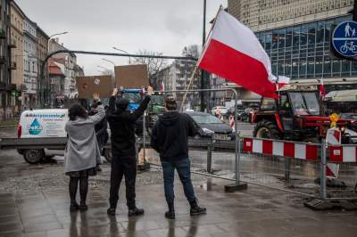 Tak zakorkowali dziś miasto, pokaz mocy nie tylko ciągników - zdjęcie 13