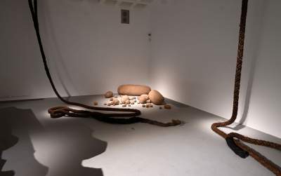 „Daj mi wszystko” – dzieła podarowane przez Starmachów dozobaczenia w Bunkrze Sztuki - zdjęcie 20