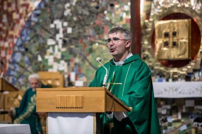 Tak świętowano 90. urodziny księdza Adama Bonieckiego - zdjęcie 3