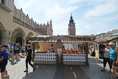 Nie tylko arabscy turyści lubią tę imprezę, tu nie ma tandety - zdjęcie 26
