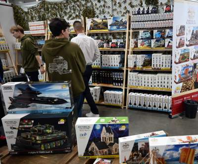 Zaczęło się książkowe szaleństwo w Krakowie. Szykujecie się? - zdjęcie 10