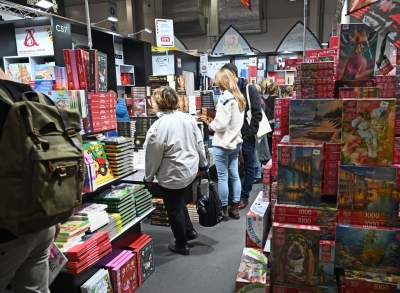 Zaczęło się książkowe szaleństwo w Krakowie. Szykujecie się? - zdjęcie 8