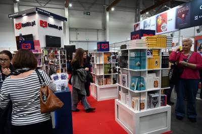 Zaczęło się książkowe szaleństwo w Krakowie. Szykujecie się? - zdjęcie 6