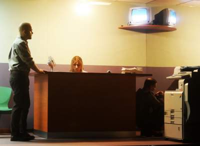 Czy z religii można się śmiać? Premiera w Teatrze Łaźnia Nowa - zdjęcie 6