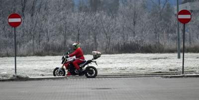 Motomikołaje dały pozytywnego czadu, wielka parada w Krakowie - zdjęcie 19