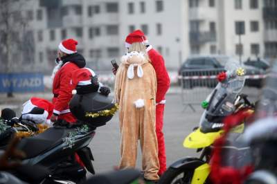 Motomikołaje dały pozytywnego czadu, wielka parada w Krakowie - zdjęcie 12