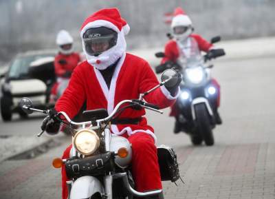 Motomikołaje dały pozytywnego czadu, wielka parada w Krakowie - zdjęcie 24