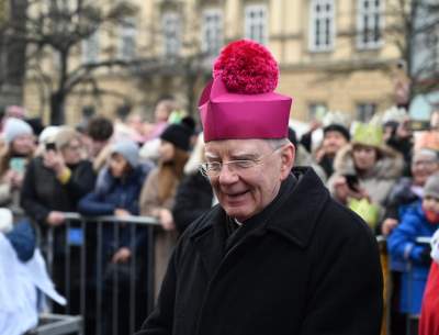 Tłumy w krakowskim Orszaku Trzech Króli, nowa tradycja się przyjęła - zdjęcie 13