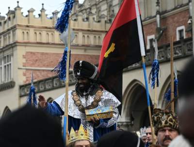 Tłumy w krakowskim Orszaku Trzech Króli, nowa tradycja się przyjęła - zdjęcie 16