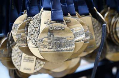 Te nogi poniosły ich do zwycięstwa, wielkie bieganie w Krakowie - zdjęcie 28