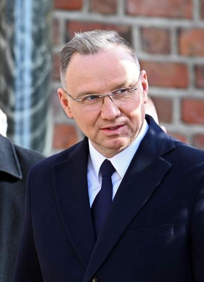 Obchody 15. rocznicy katastrofy w Smoleńsku. Kto przyjechał na Wawel? - zdjęcie 17