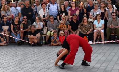 Niezłe popisy w centrum Krakowa. Mogło zakręcić się w głowie - zdjęcie 22
