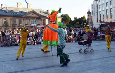 Niezłe popisy w centrum Krakowa. Mogło zakręcić się w głowie - zdjęcie 29