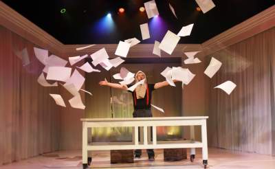 Najbardziej kolorowy spektakl tej jesieni, zdobycie biletu nie jest łatwe - zdjęcie 17